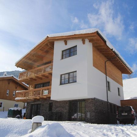 Modern Chalet With Sauna Near Ski Area In Saalbach Hinterglemm Salzburgerland 외부 사진