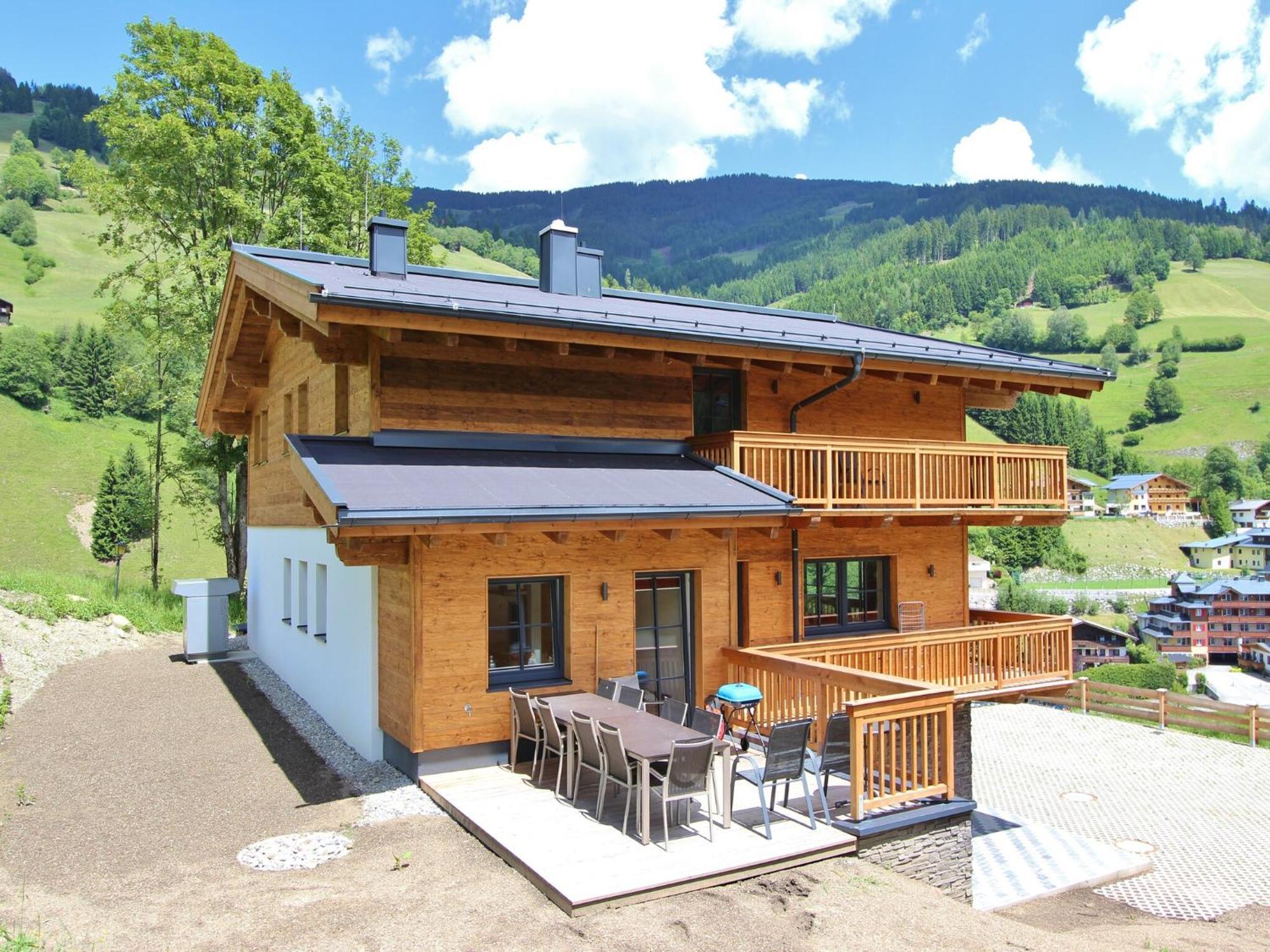 Modern Chalet With Sauna Near Ski Area In Saalbach Hinterglemm Salzburgerland 외부 사진