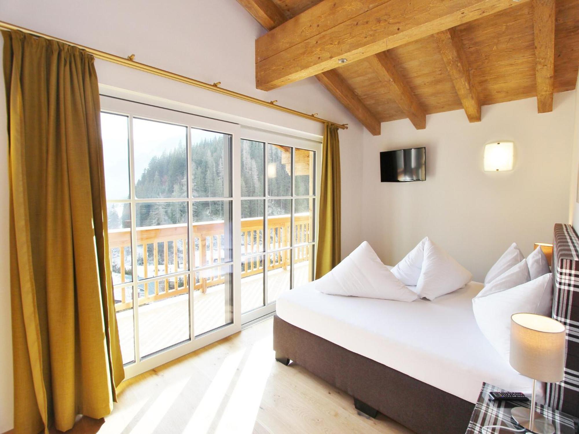 Modern Chalet With Sauna Near Ski Area In Saalbach Hinterglemm Salzburgerland 외부 사진